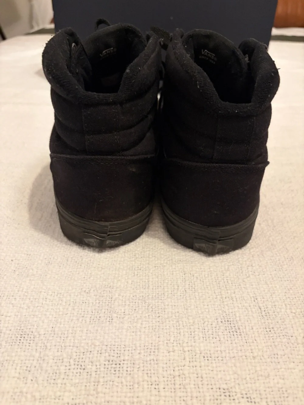 Vans Men’s Black High-Top Skate Sneakers